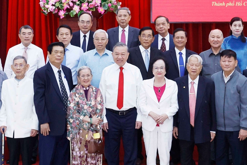 Tổng Bí thư Tô Lâm gặp mặt các nguyên Ủy viên TW Đảng khu vực phía Nam