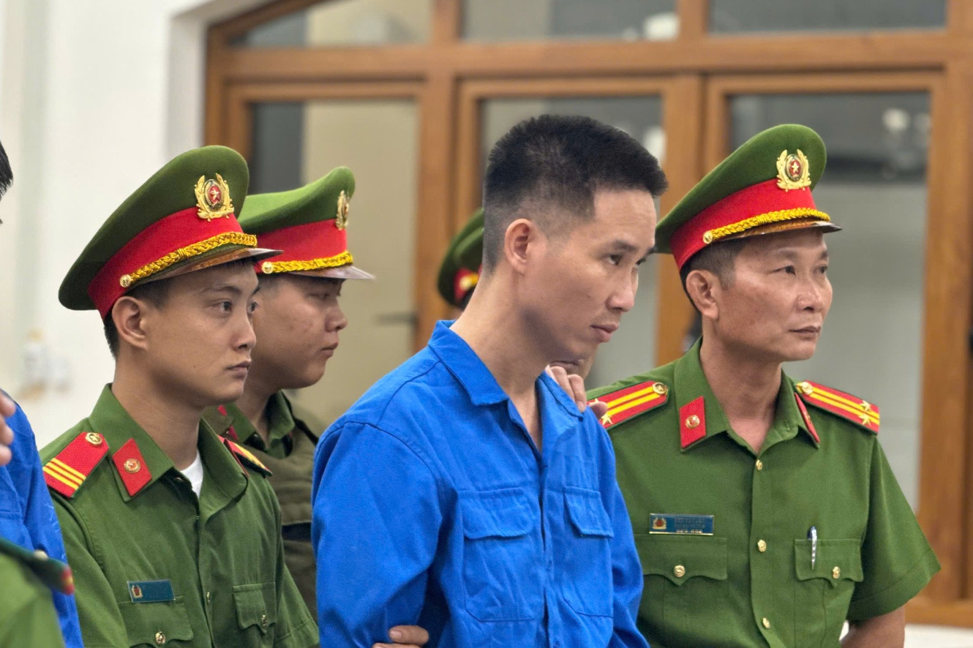 Tuyên án tử hình kẻ dùng súng sát hại ba người trong một gia đình ở Đồng Nai