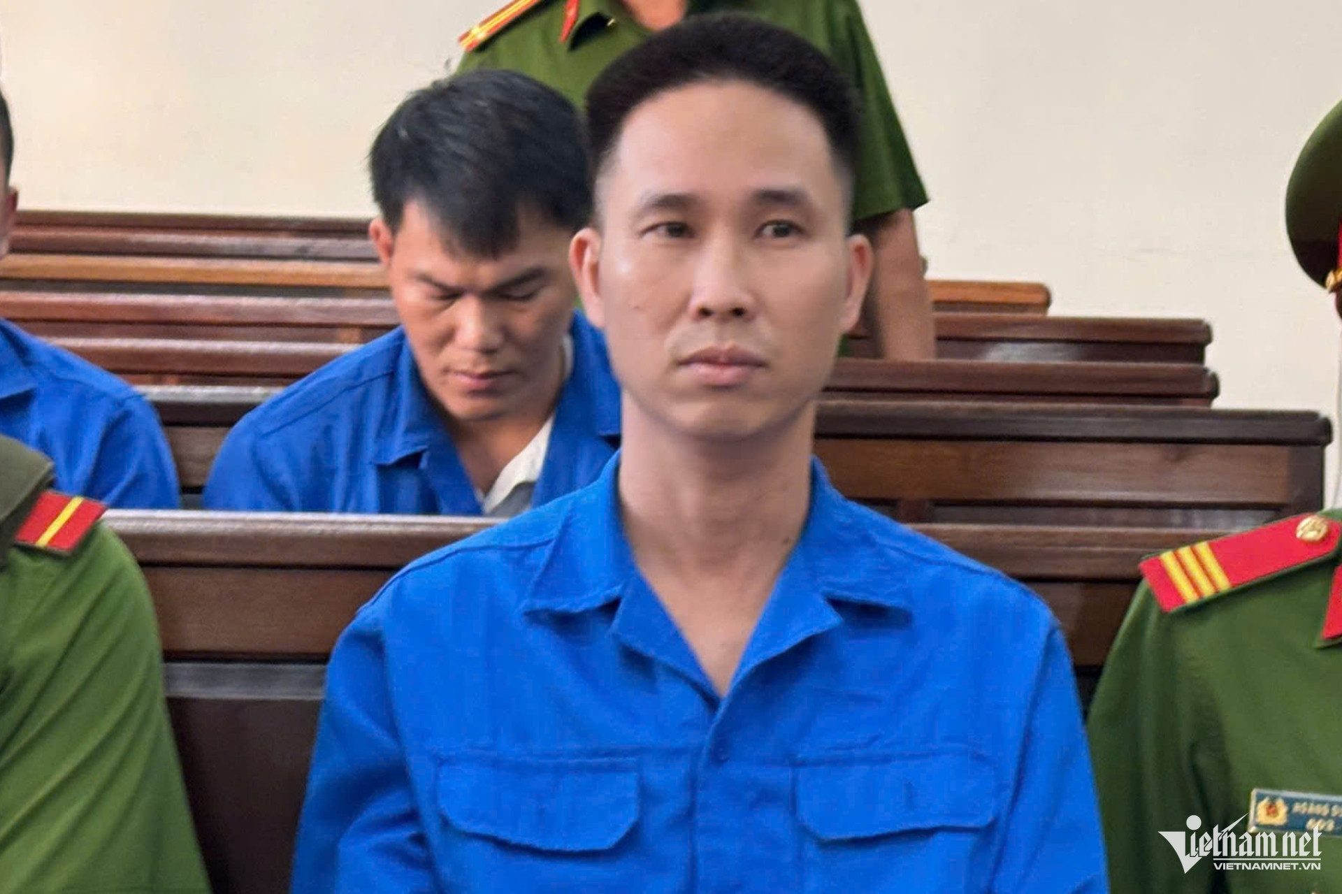 W-le sy tung (1).jpg