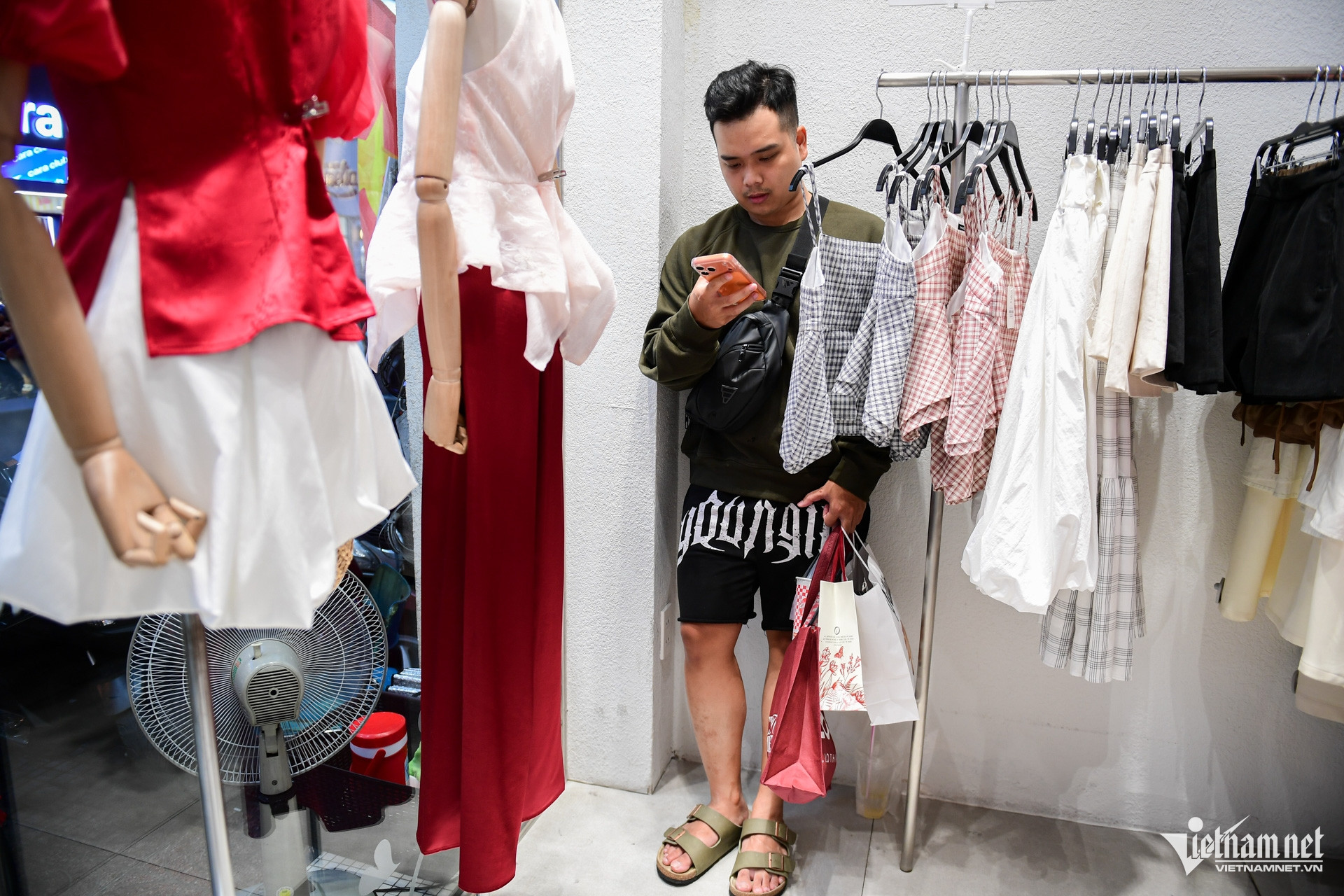 W-mua sắm TPHCM 19.jpg