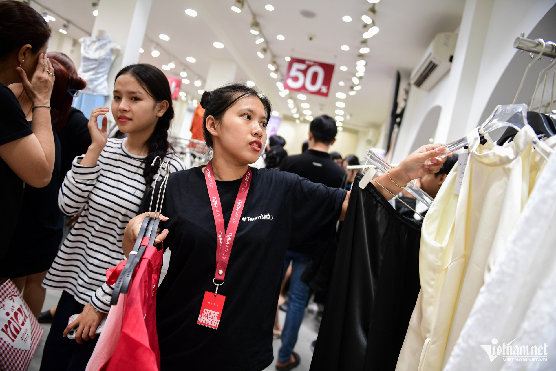 W-mua sắm TPHCM 7.jpg