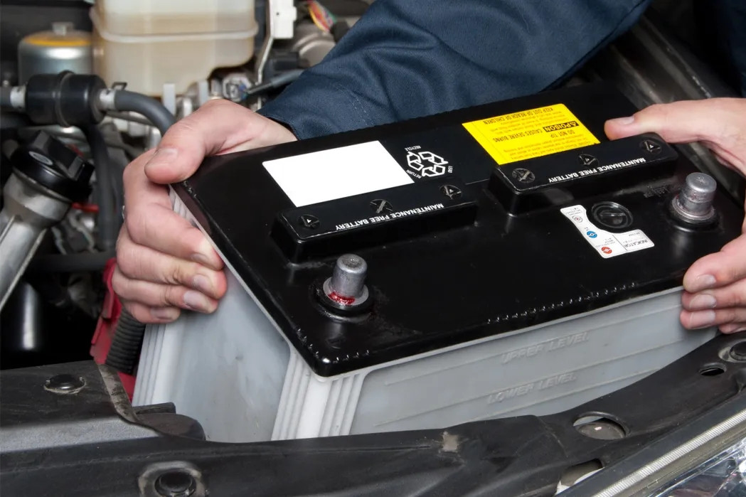  4 lầm tưởng lớn về ắc quy ô tô mà tài xế nào cũng nên biết 