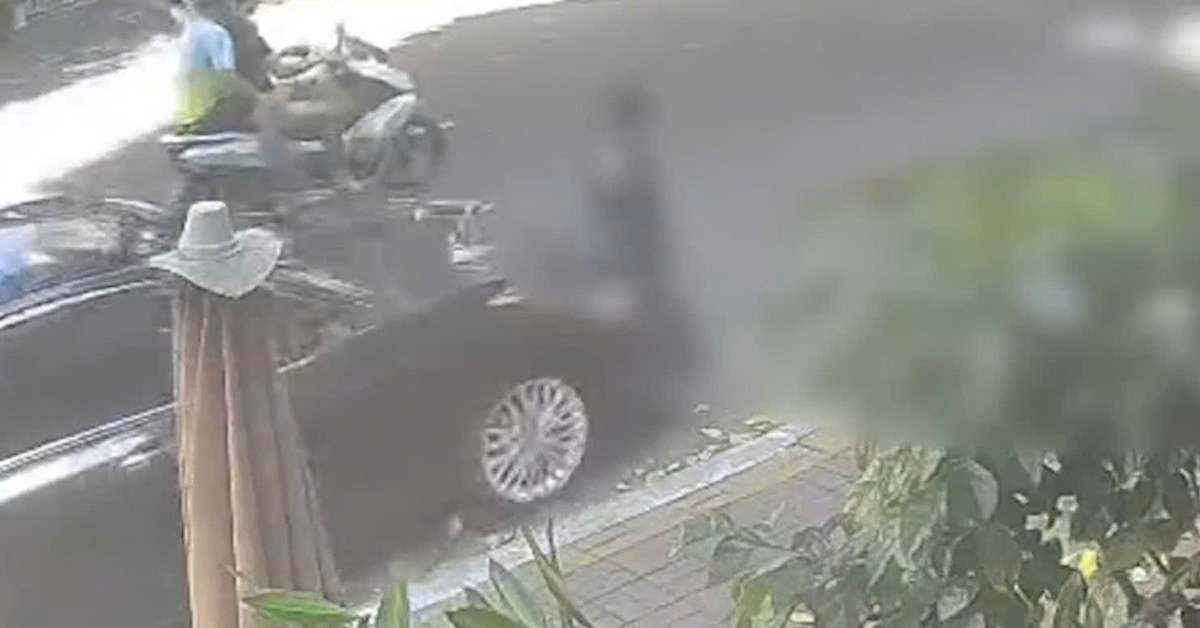 Bị ô tô cuốn vào gầm khi đi bộ, người phụ nữ ở TPHCM tử vong thương tâm