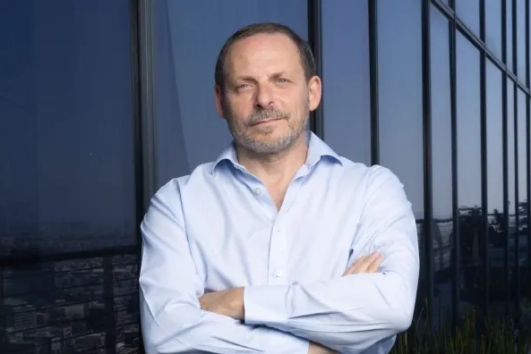 Chân dung Arkady Volozh, tỷ phú công nghệ vừa từ bỏ quốc tịch Nga