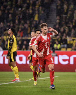 https://static-images.vnncdn.net/vps_images_publish/000001/000003/2026/3/1/dortmund-vs-bayern-munich-1-232.jpg
