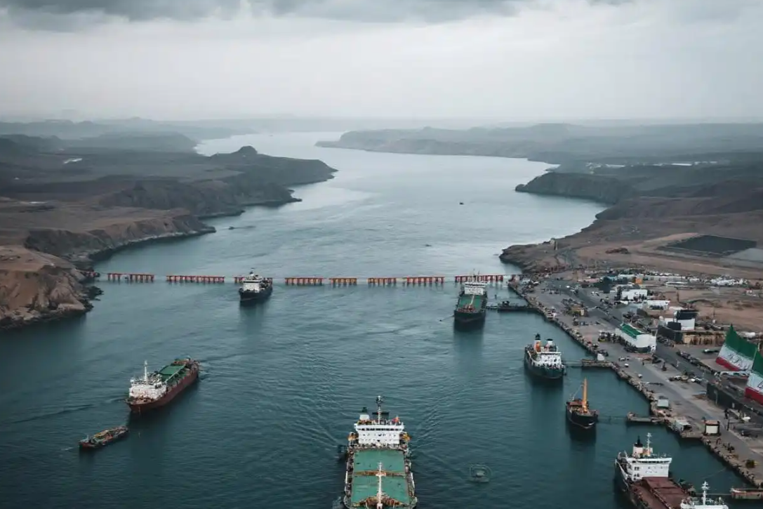 Iran dùng 'vũ khí' độc tôn, toàn cầu đối diện nỗi lo mới