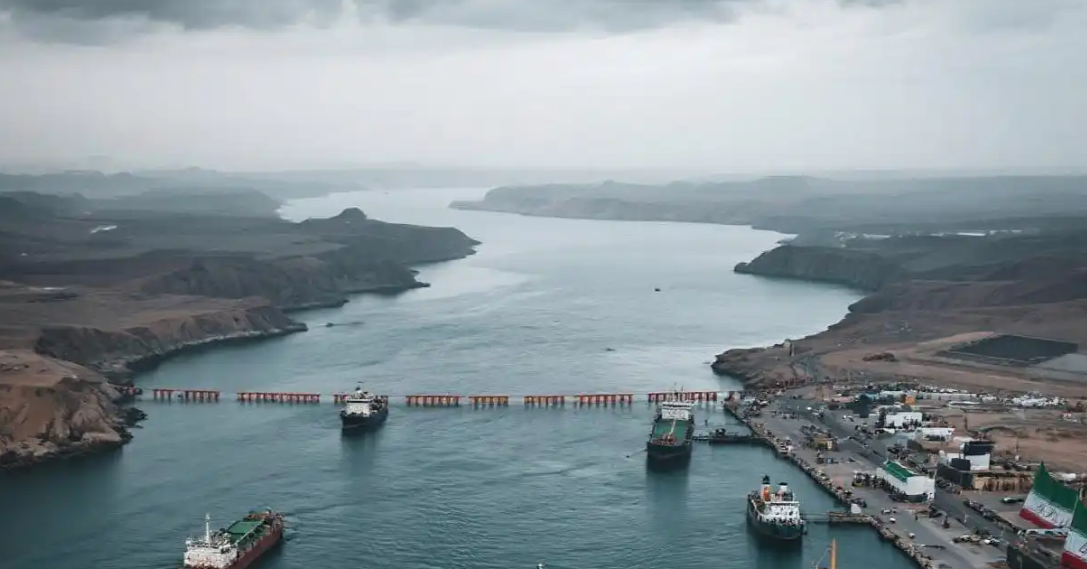 Iran dùng "vũ khí" độc tôn, toàn cầu đối diện nỗi lo mới