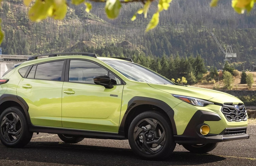 Subaru cảnh cáo khẩn tới gần 70.000 chủ xe hybird chỉ đổ xăng tối đa 50% bình