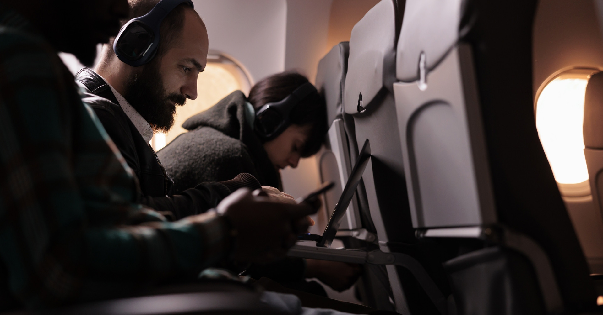 Vì sao nhiều người không muốn ngồi ở hàng ghế cuối trên máy bay?