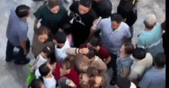 Bản tin cuối ngày 10/3: Công an xác minh vụ nghi dàn cảnh giật dây chuyền khách