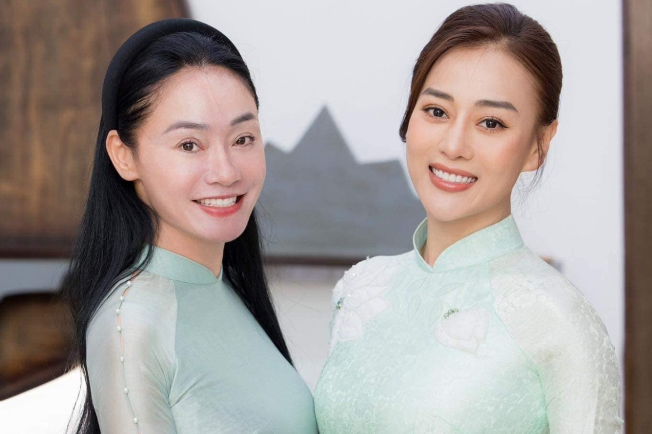 Diễn viên Quách Thu Phương U50 sống một mình, tiết lộ mối quan hệ với Phương Oanh