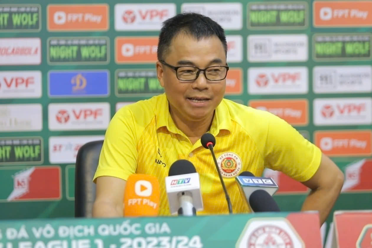 HLV Trần Tiến Đại tái xuất, ngồi 'ghế nóng' PVF-CAND