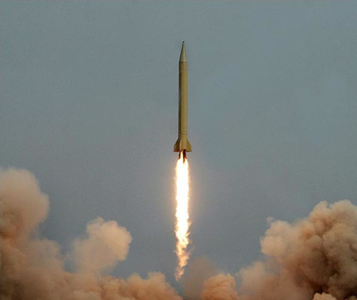 Tên lửa Shahab 3 Iran 2.jpg