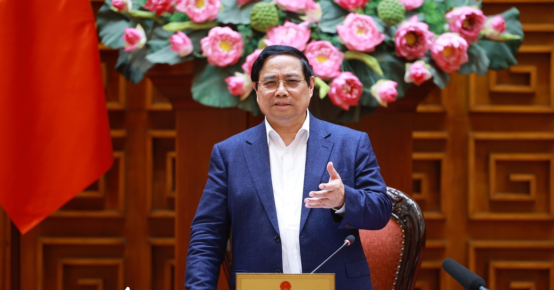 Thủ tướng kêu gọi nhân dân bình tĩnh, không hoảng hốt trước tình hình xăng dầu