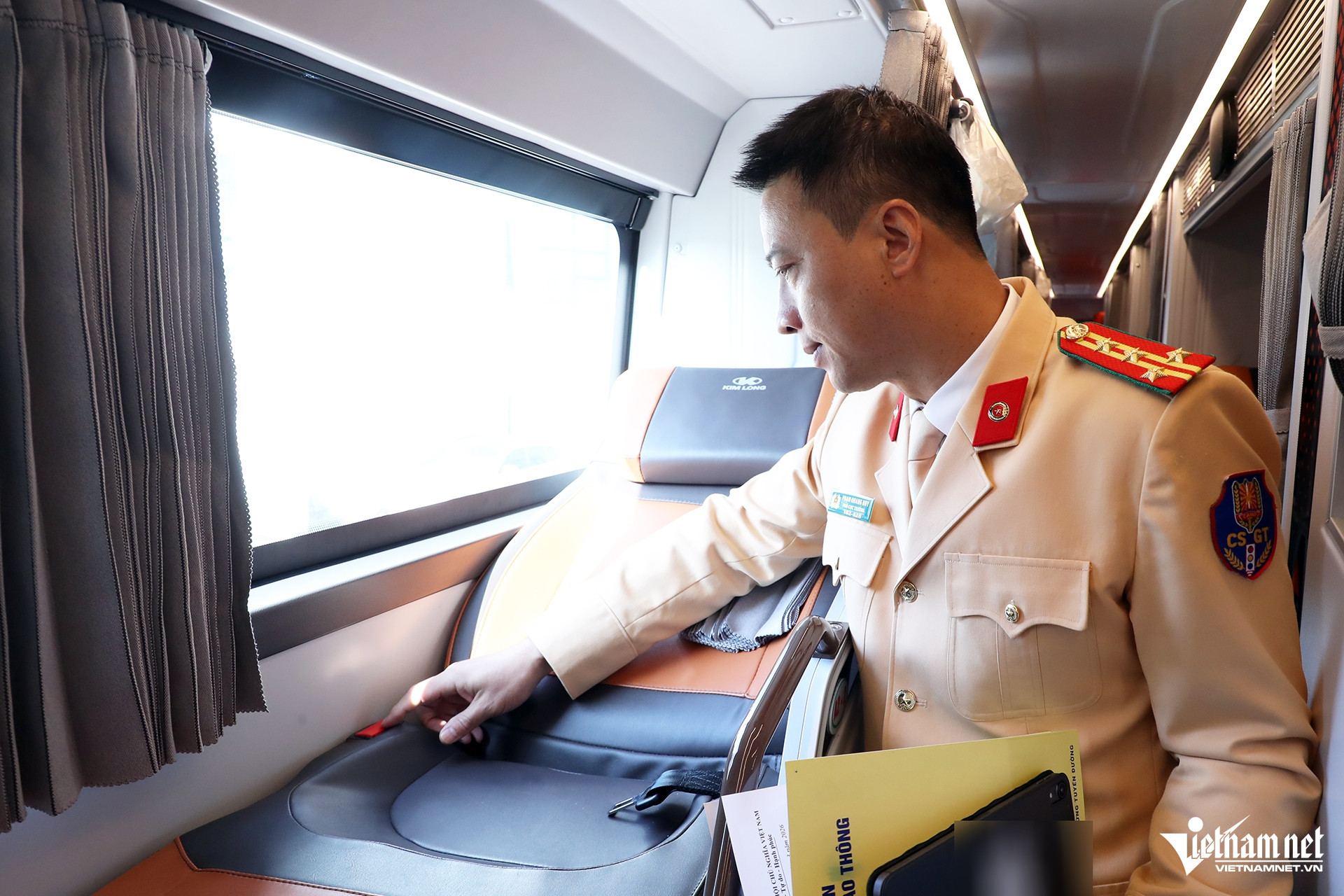 W-da chinh khao sat o to giuong nam 9 sao chép.jpg