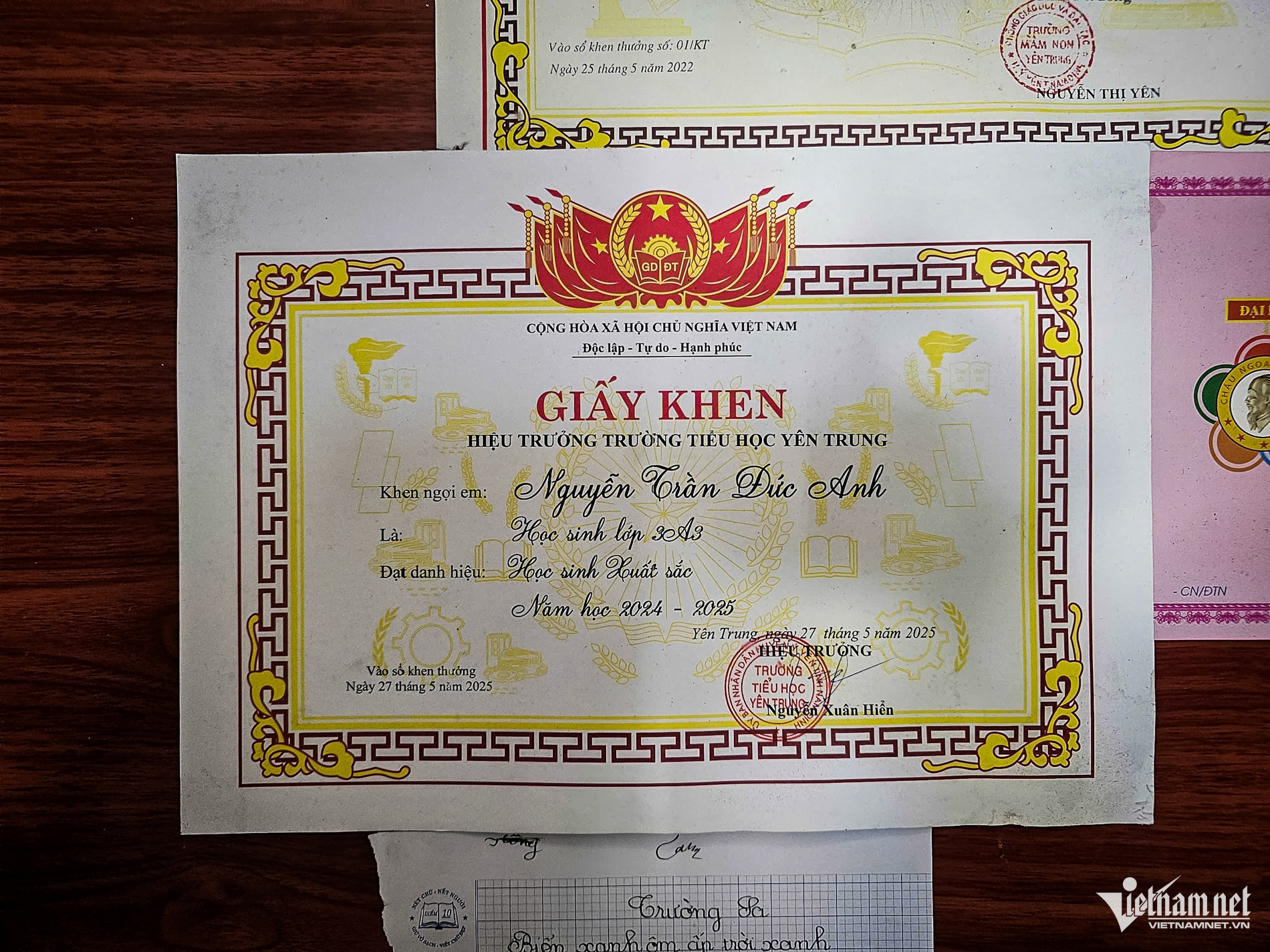 W-Hoàn cảnh Y yên_5.jpg