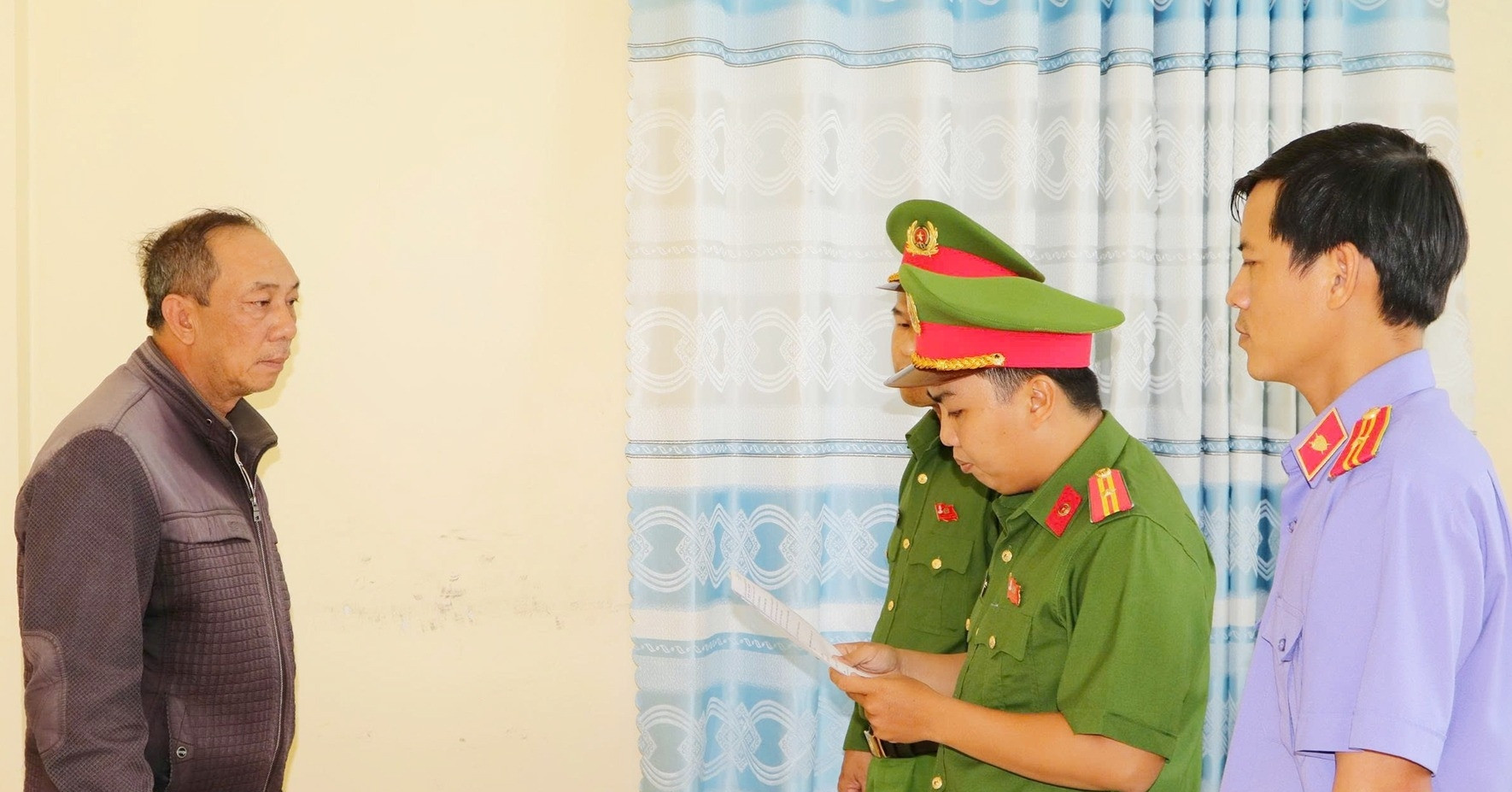 Công an khởi tố ông Lê Văn Chuồng, chủ cà phê Thiện Tiến