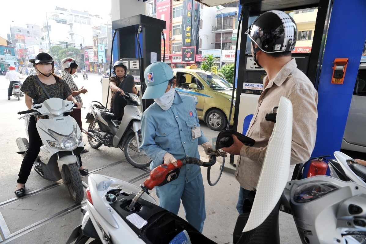 DN xăng dầu có thể tự quyết định giá bán lẻ: Hé lộ cách tính giá