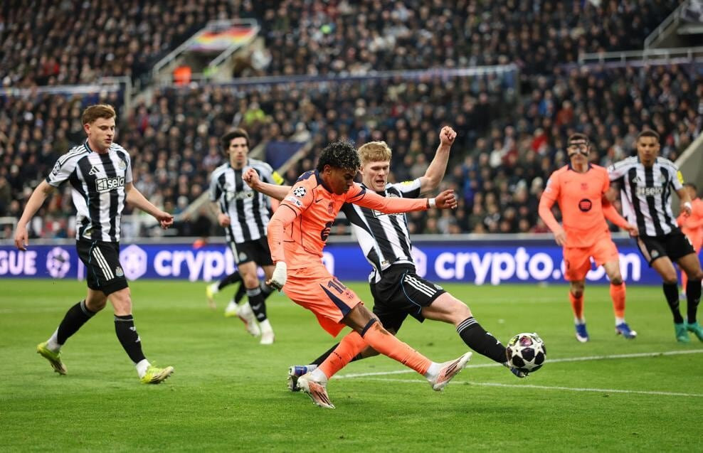 editorial_uefa_com newcastle_united_fc_v_fc_barcelona_ _uefa_champions_league_2025_26_round_of_16_first_leg (1).jpg