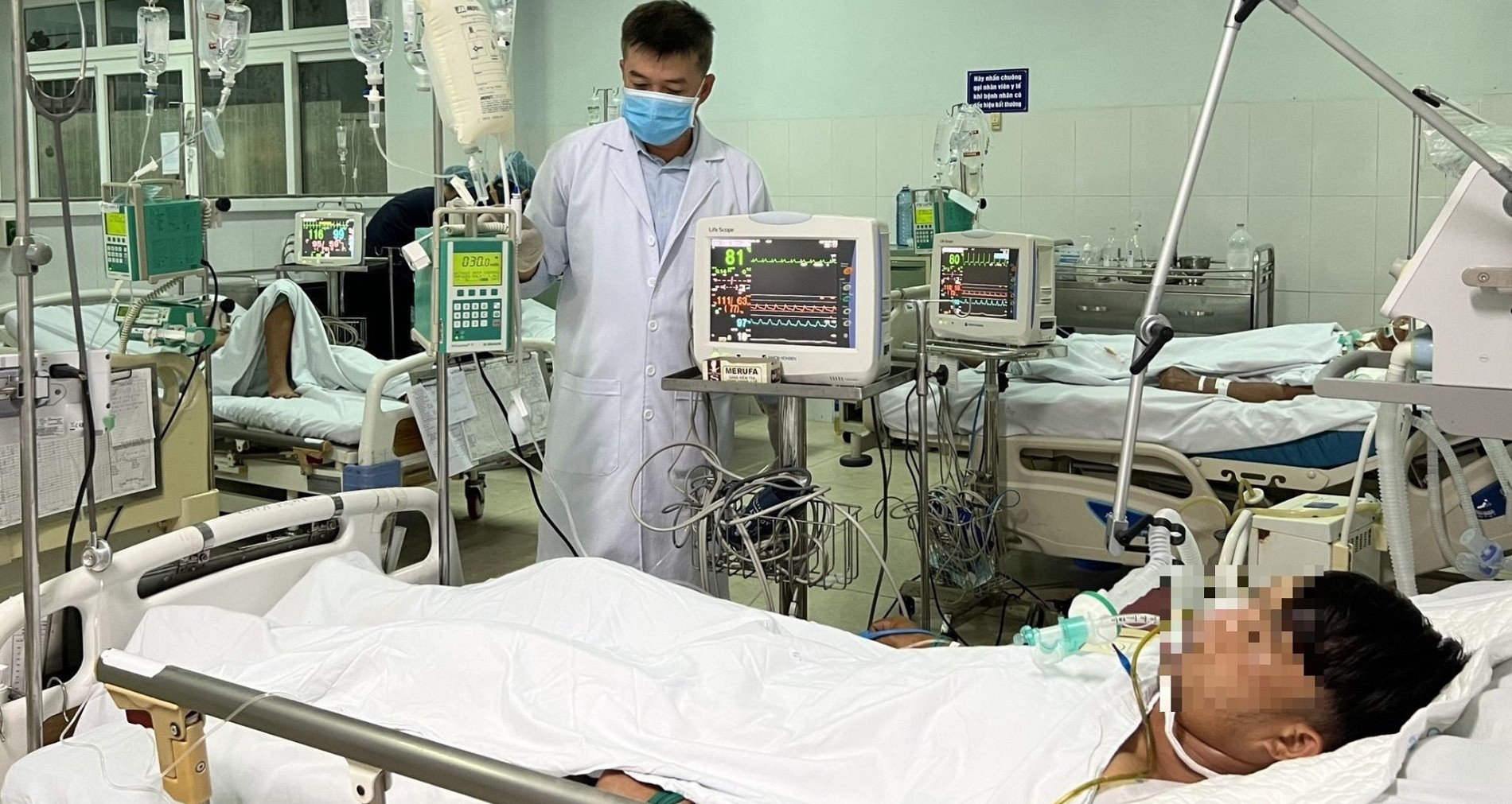 WHO hỗ trợ khẩn thuốc 8.000 USD/lọ cứu 3 ca ngộ độc cá ủ chua ở Đà Nẵng