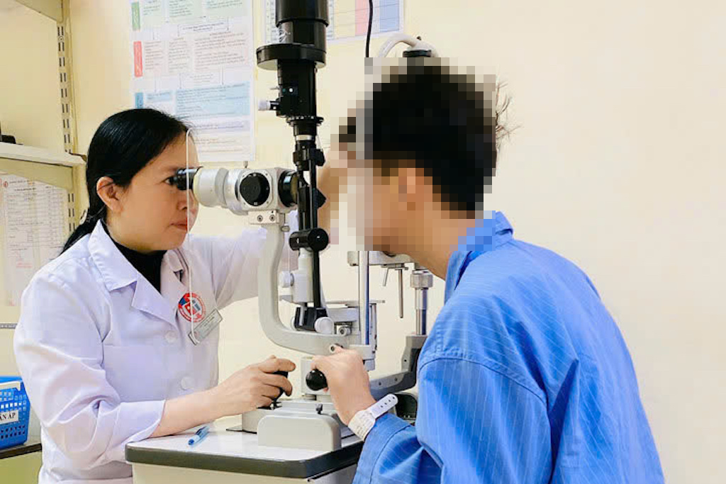 Nam sinh 14 tuổi dập nhãn cầu, suýt mù do súng đồ chơi