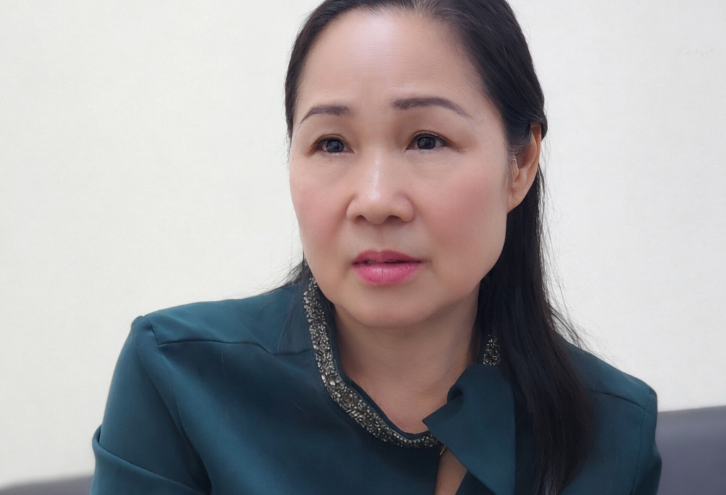 Nước mắt tuổi 64 của NSND Thúy Mùi