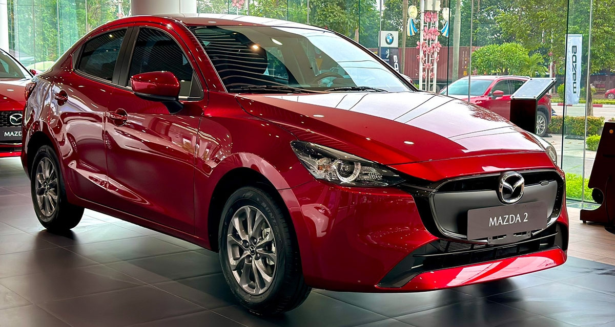 Doanh số xe sedan cỡ B tháng 2/2026 lao dốc, Mazda2 'soán ngôi' Hyundai Accent