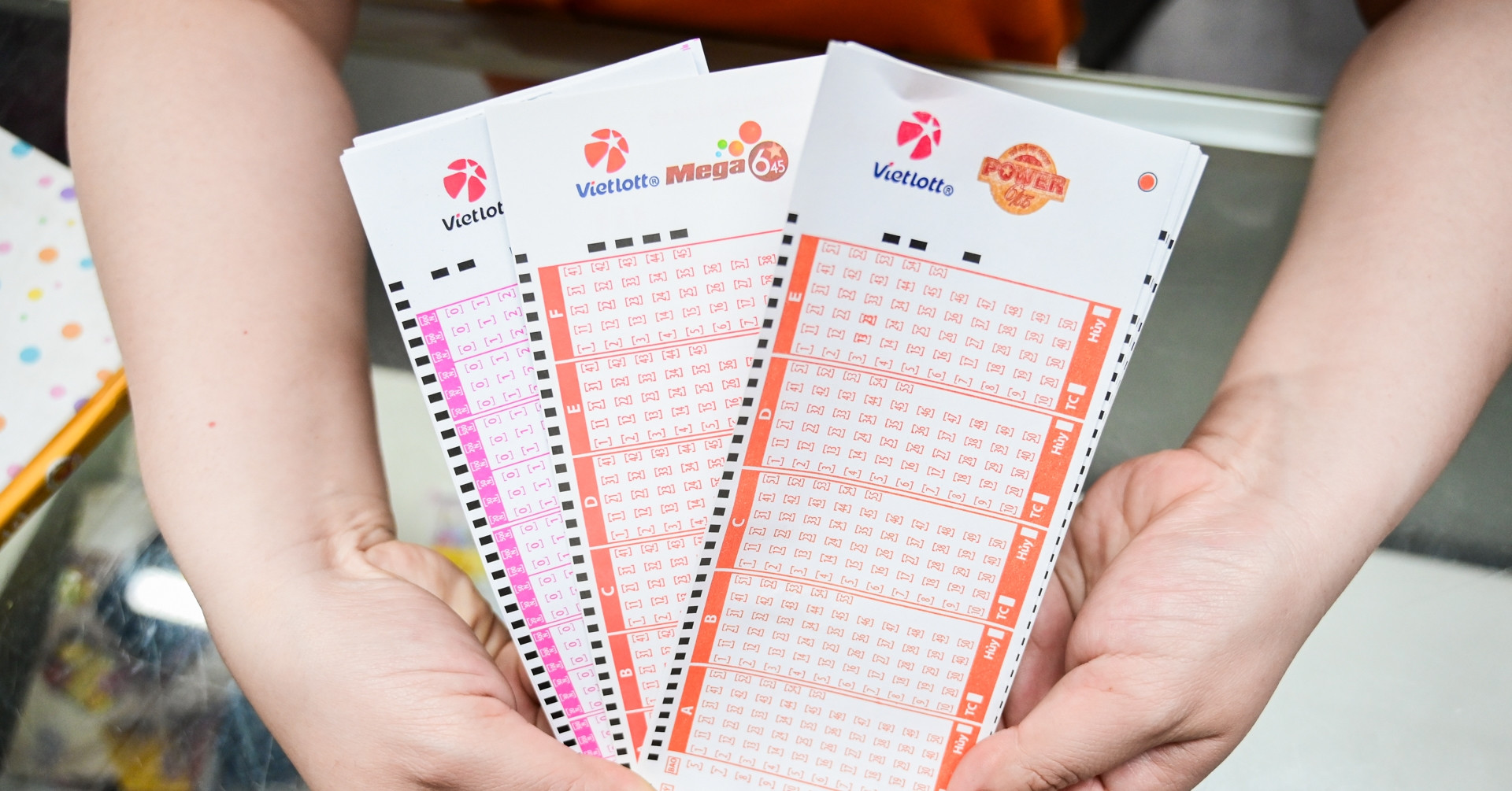 Kết quả Vietlott hôm nay 12/3: Có 10 vé trúng giải nhất, chứa dãy số 53, 55