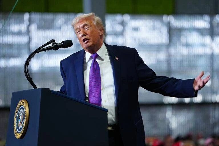 Bản tin sáng 12/3: Ông Trump tuyên bố ‘chiến thắng’ ở Iran