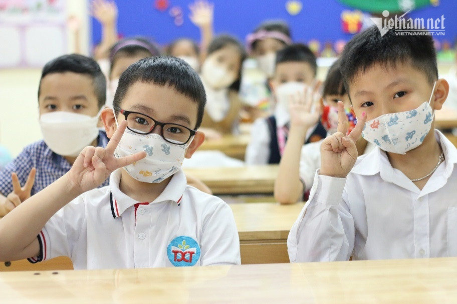 Hà Nội lần đầu tiên tuyển sinh mầm non, lớp 1 và lớp 6 theo nơi cư trú