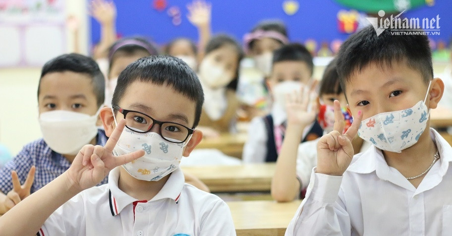 Hà Nội lần đầu tiên tuyển sinh mầm non, lớp 1 và lớp 6 theo nơi cư trú