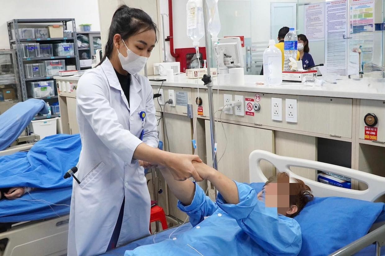 Hít bóng cười, nam thanh niên co giật, rối loạn ý thức 3 ngày liên tiếp