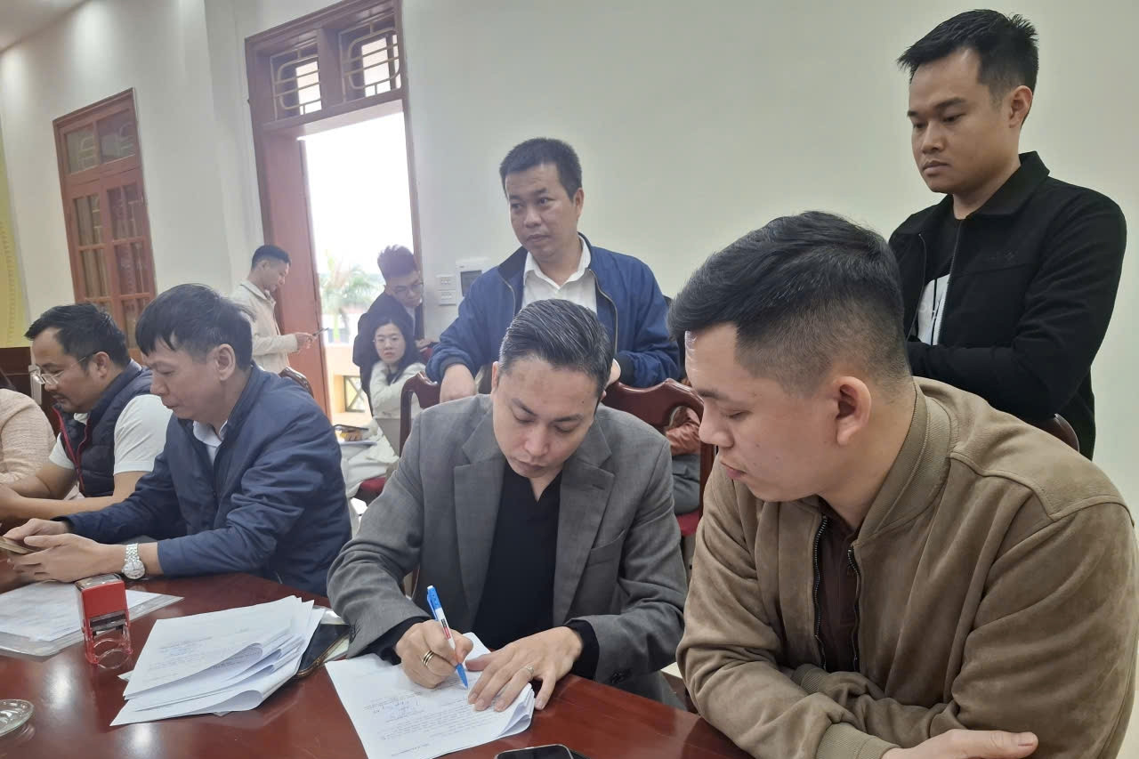 Lộ diện doanh nghiệp Nghệ An mua gần 30kg vàng giá 142 tỷ ở Hà Tĩnh