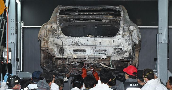 Mercedes-Benz bị phạt nặng vì cung cấp thông tin gây hiểu nhầm về pin xe điện