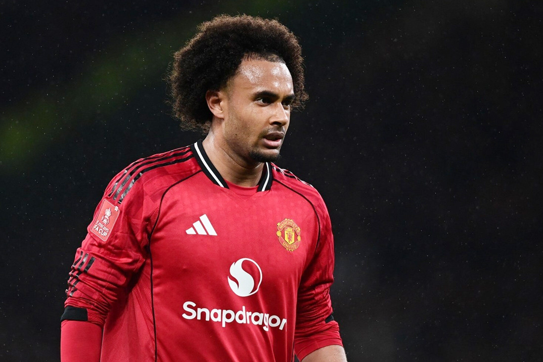 MU sốt sắng thanh lý Joshua Zirkzee