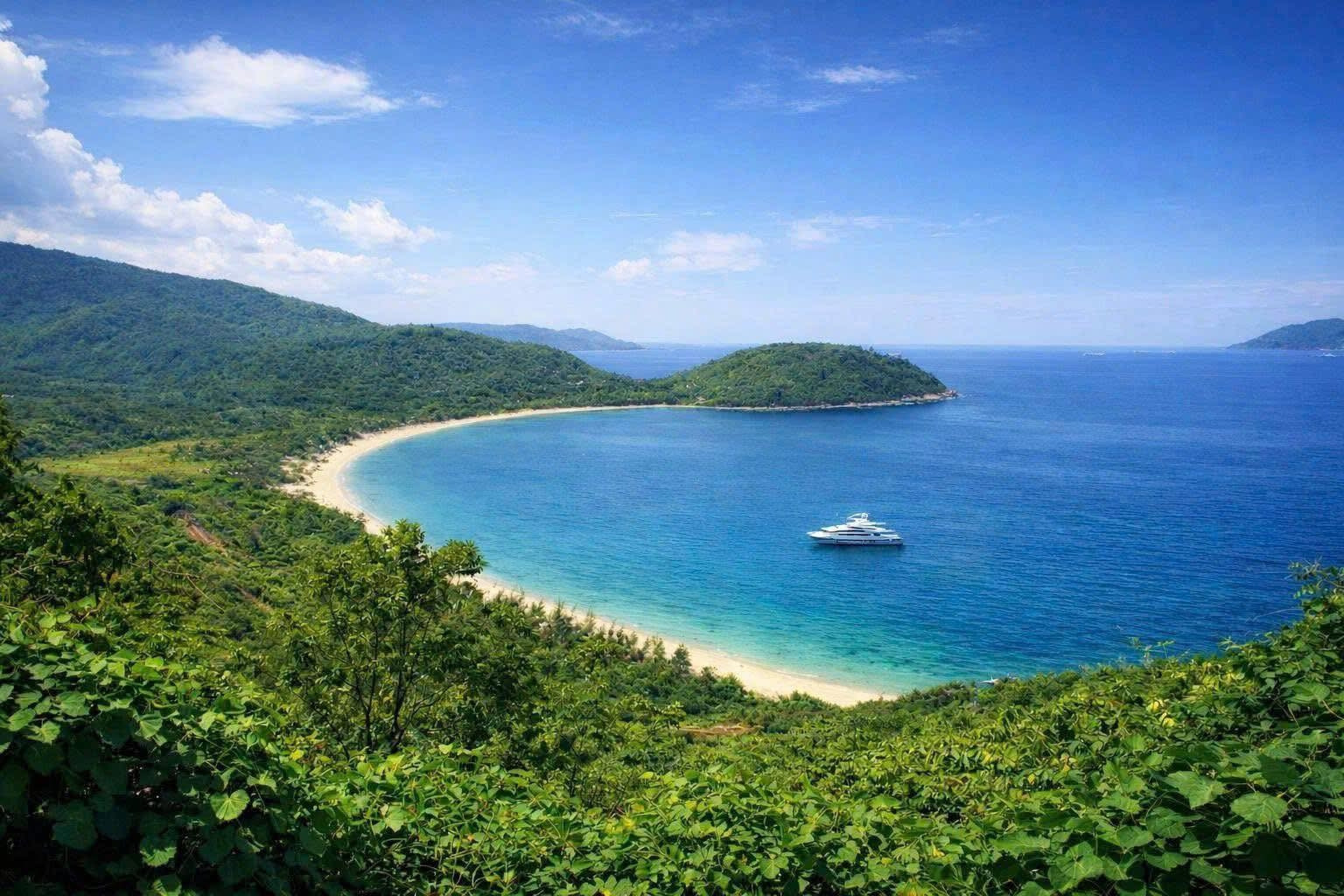 ‘Ngũ tầng kỳ quan’ thiên nhiên dệt nên tuyệt tác sống tại Hải Vân Bay