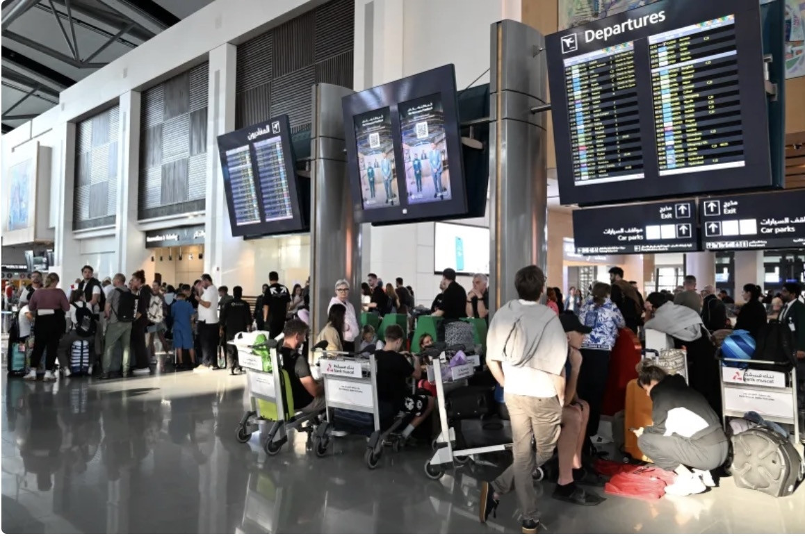 Người siêu giàu vội vã rời Trung Đông, đẩy giá thuê máy bay tăng vọt