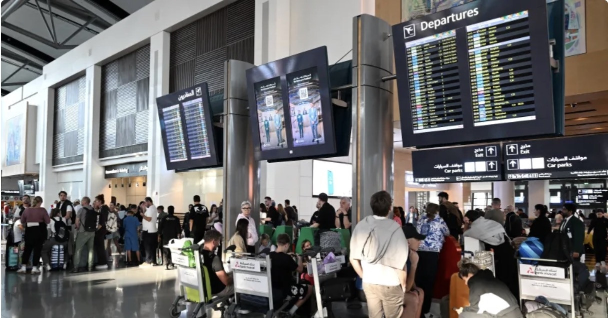 Người siêu giàu vội vã rời Trung Đông, đẩy giá thuê máy bay tăng vọt