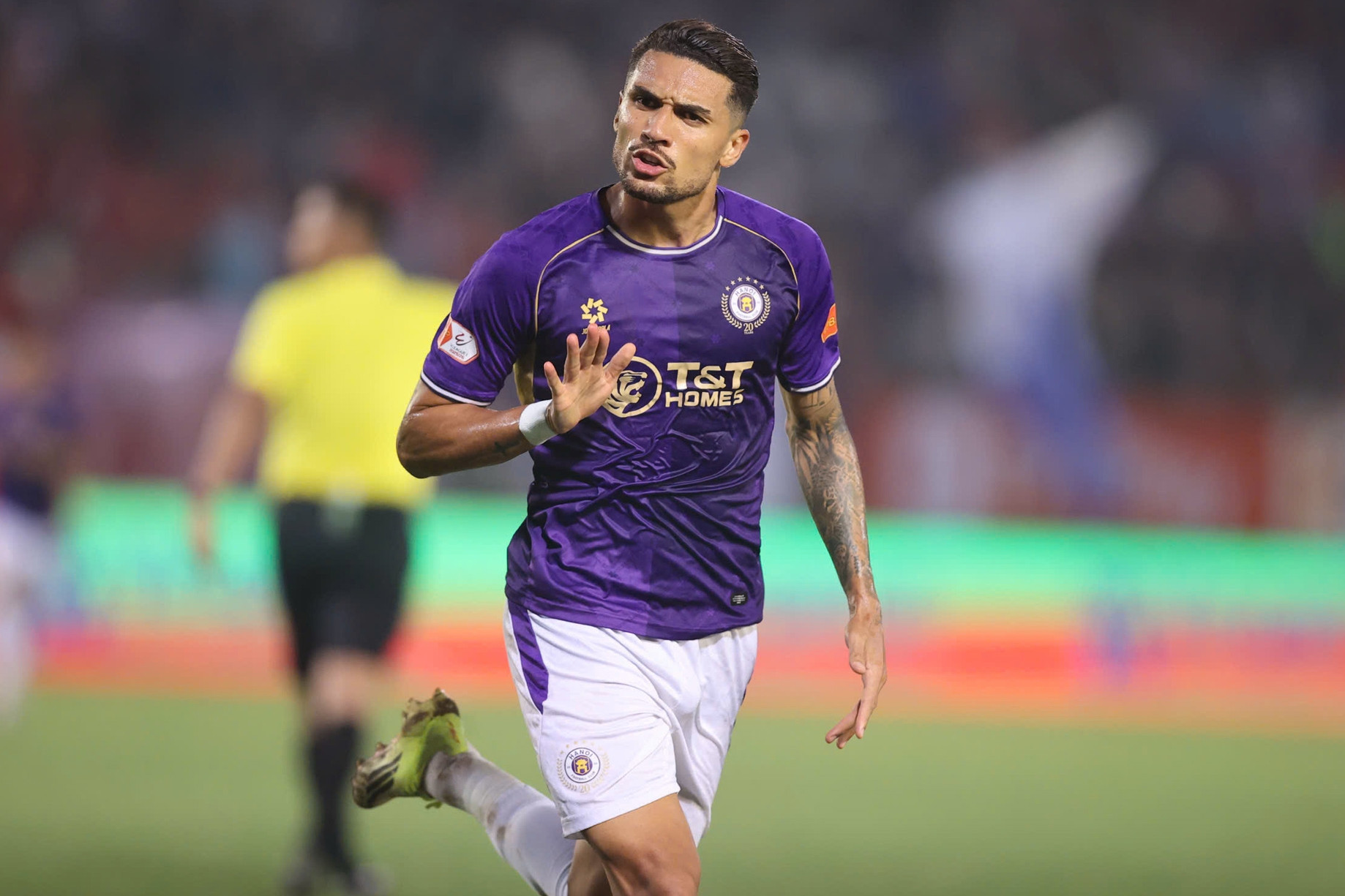 Nhận định Hà Nội FC vs SLNA: Chờ Hoàng Hên tỏa sáng