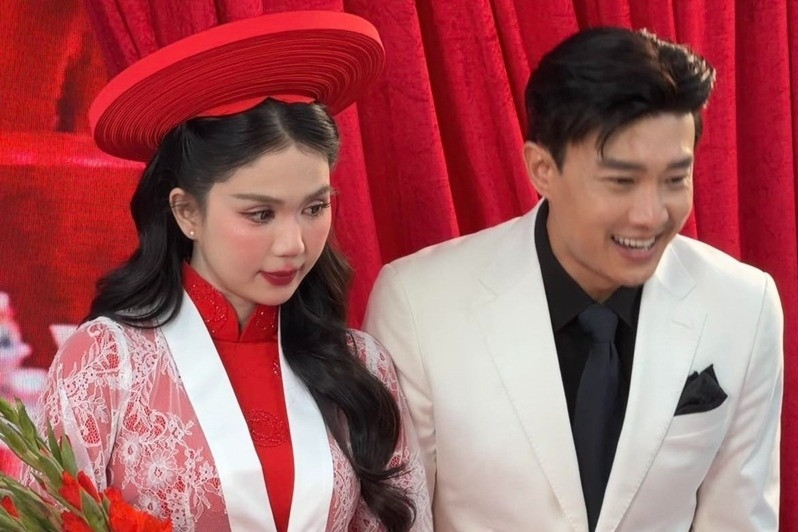 Quốc Trường đăng ảnh cưới Ngọc Trinh, hoa hậu Thanh Thủy - Trịnh Thăng Bình hẹn hò