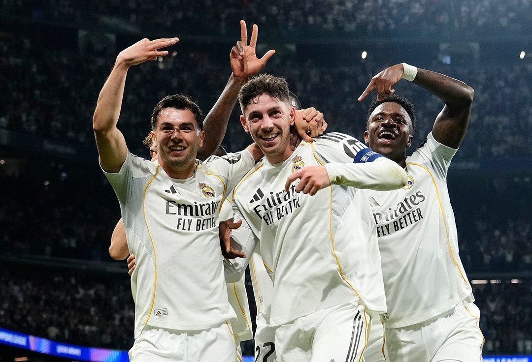 Trực tiếp bóng đá Real Madrid 3-0 Man City: Vinicius đá hỏng 11m