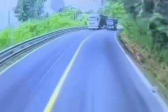 Từ clip gửi đến Cục trưởng CSGT, xử phạt tài xế xe tải vượt ẩu trên đèo Bảo Lộc