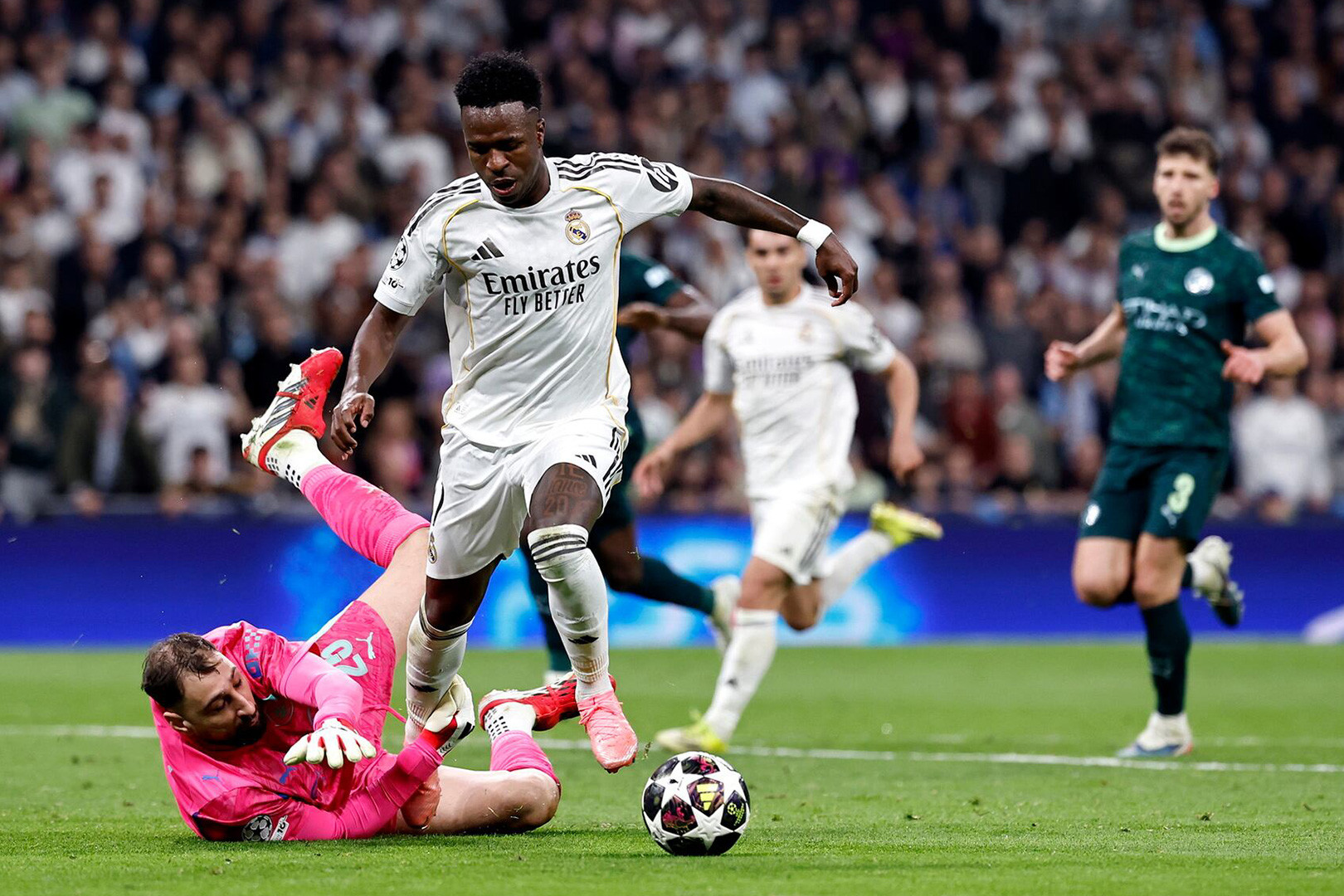 Vinicius Real Madrid Man City 3 0.jpg