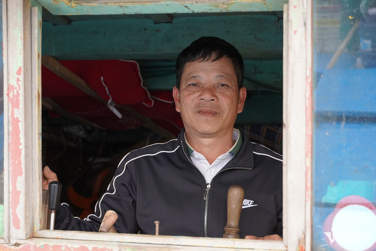 W-ông kính.JPG.jpg