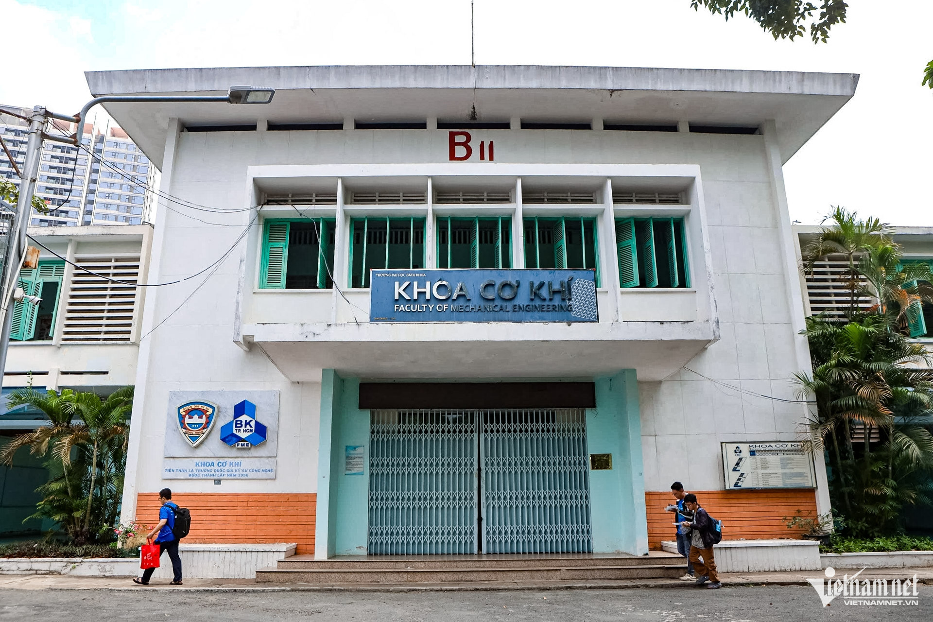 W-trường DH Bách Khoa TPHCM 13.jpg