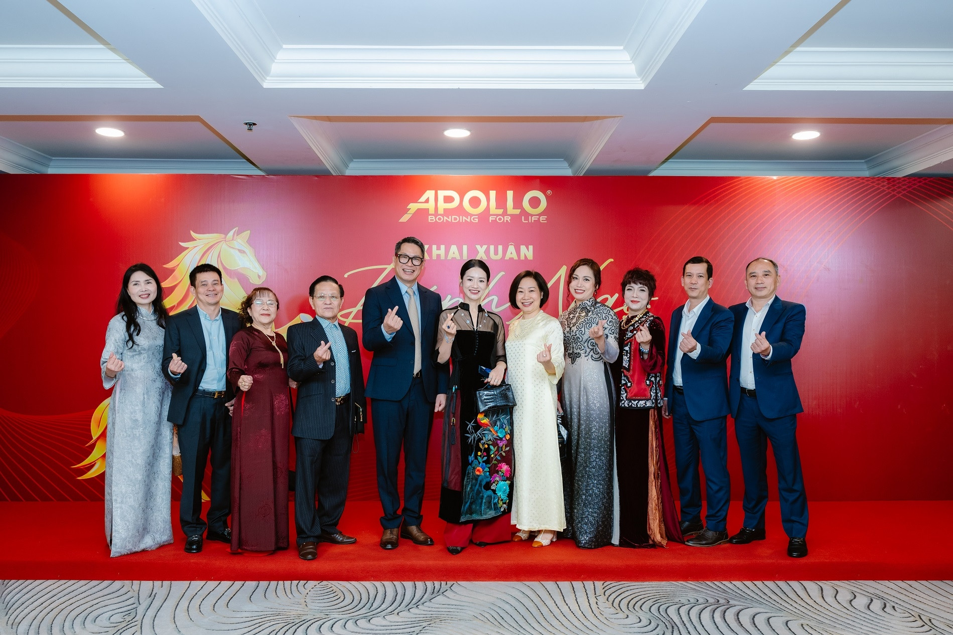 Apollo Group ưu tiên hệ thống nhà phân phối trước biến động thị trường