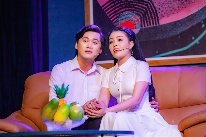 Cải lương trong cuộc chạy đua sống còn