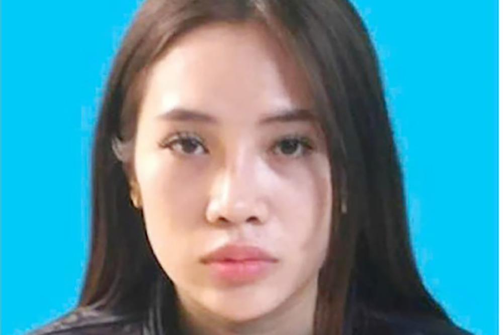 Công an bắt cô gái có biệt danh 'Na Đắc Kỷ' trong vụ hỗn chiến trước quán karaoke