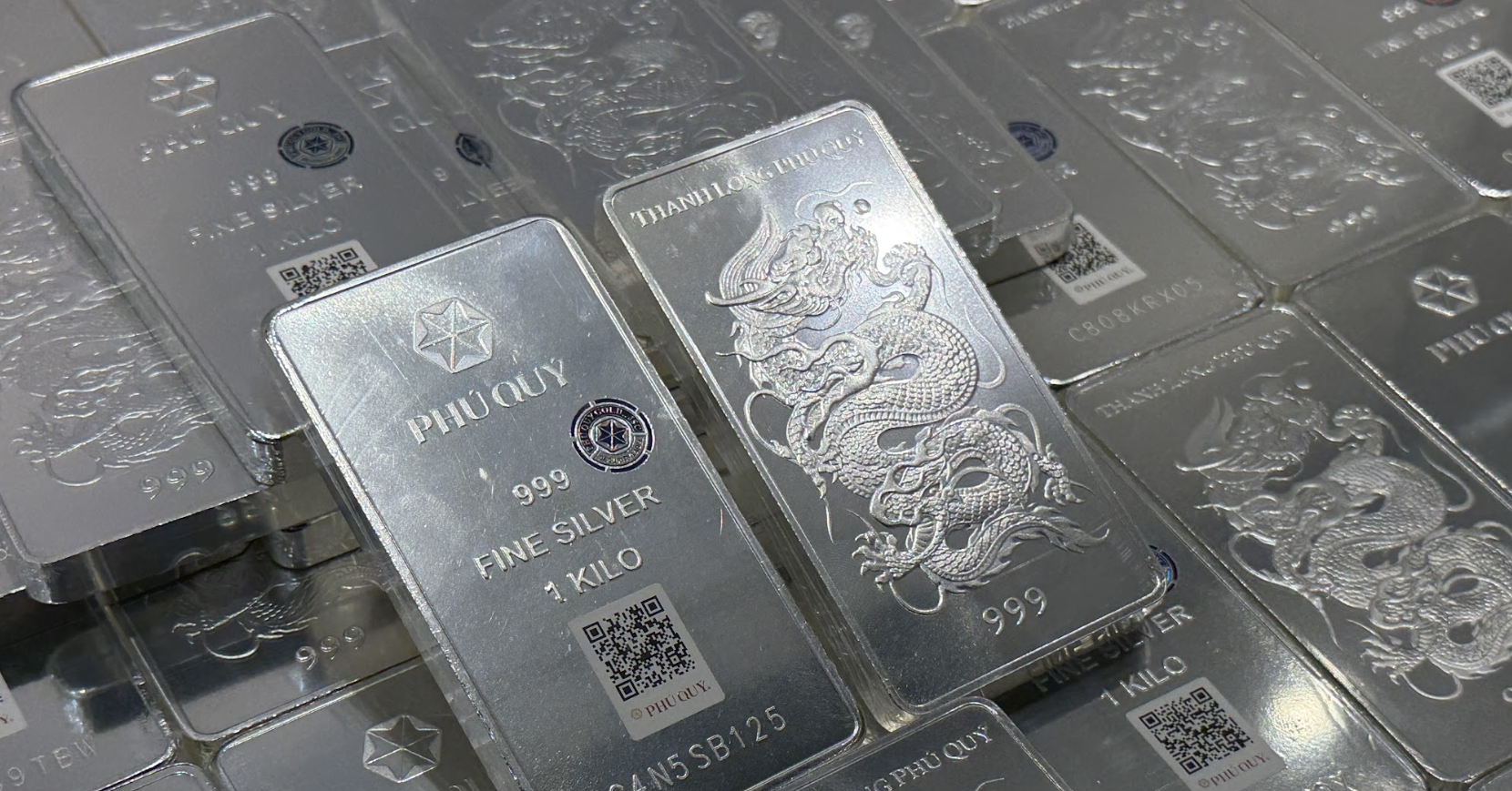 Giá bạc hôm nay 13/3/2026 “bốc hơi” 1,76 triệu đồng/kg