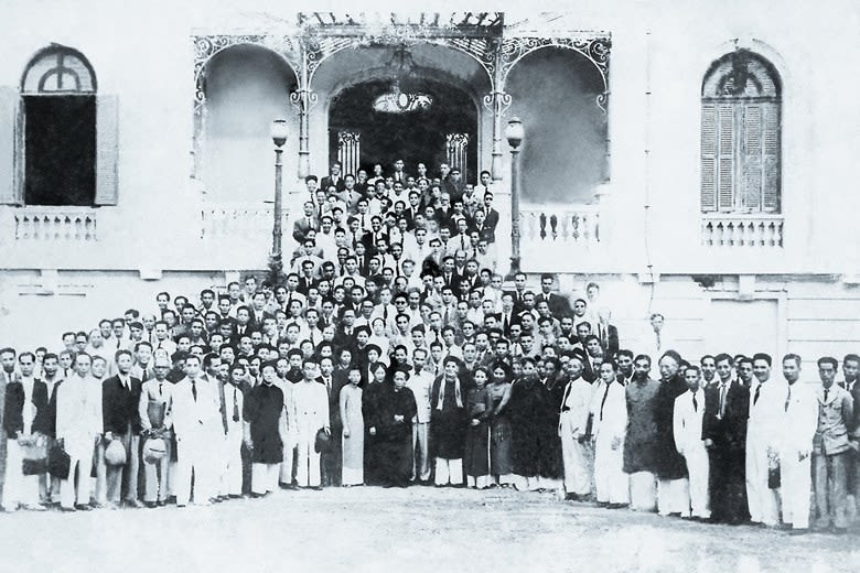 Khoảng cách giữa hai kỳ bầu cử Quốc hội nào của Việt Nam kéo dài hơn 14 năm?